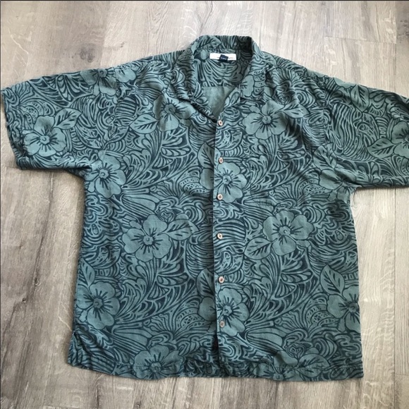 Tommy Bahama Other - Tommy Bahama 100% silk shirt sz Large.